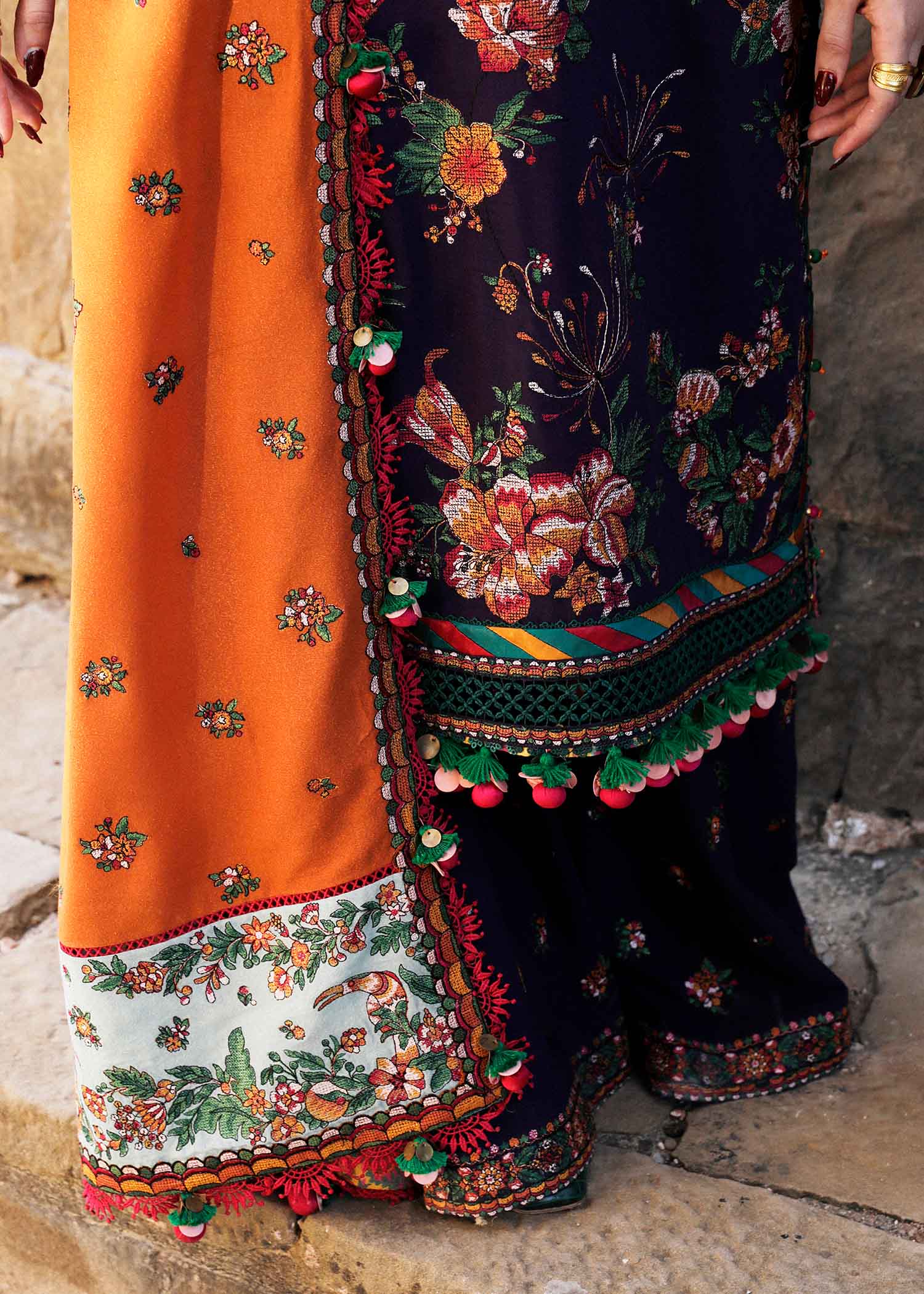 img_hussain_rehar_karandi_awwal_boutique