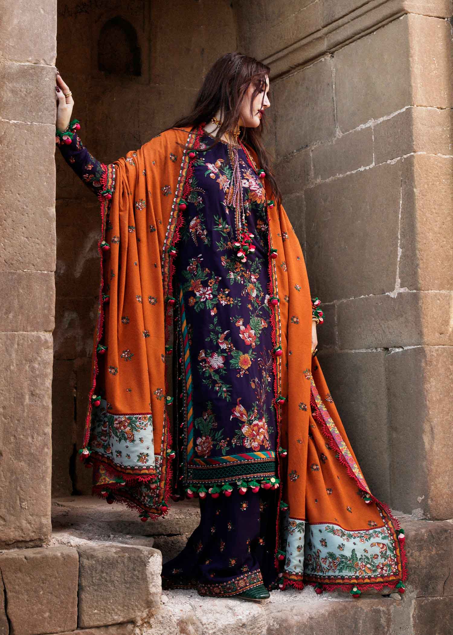 img_hussain_rehar_karandi_awwal_boutique