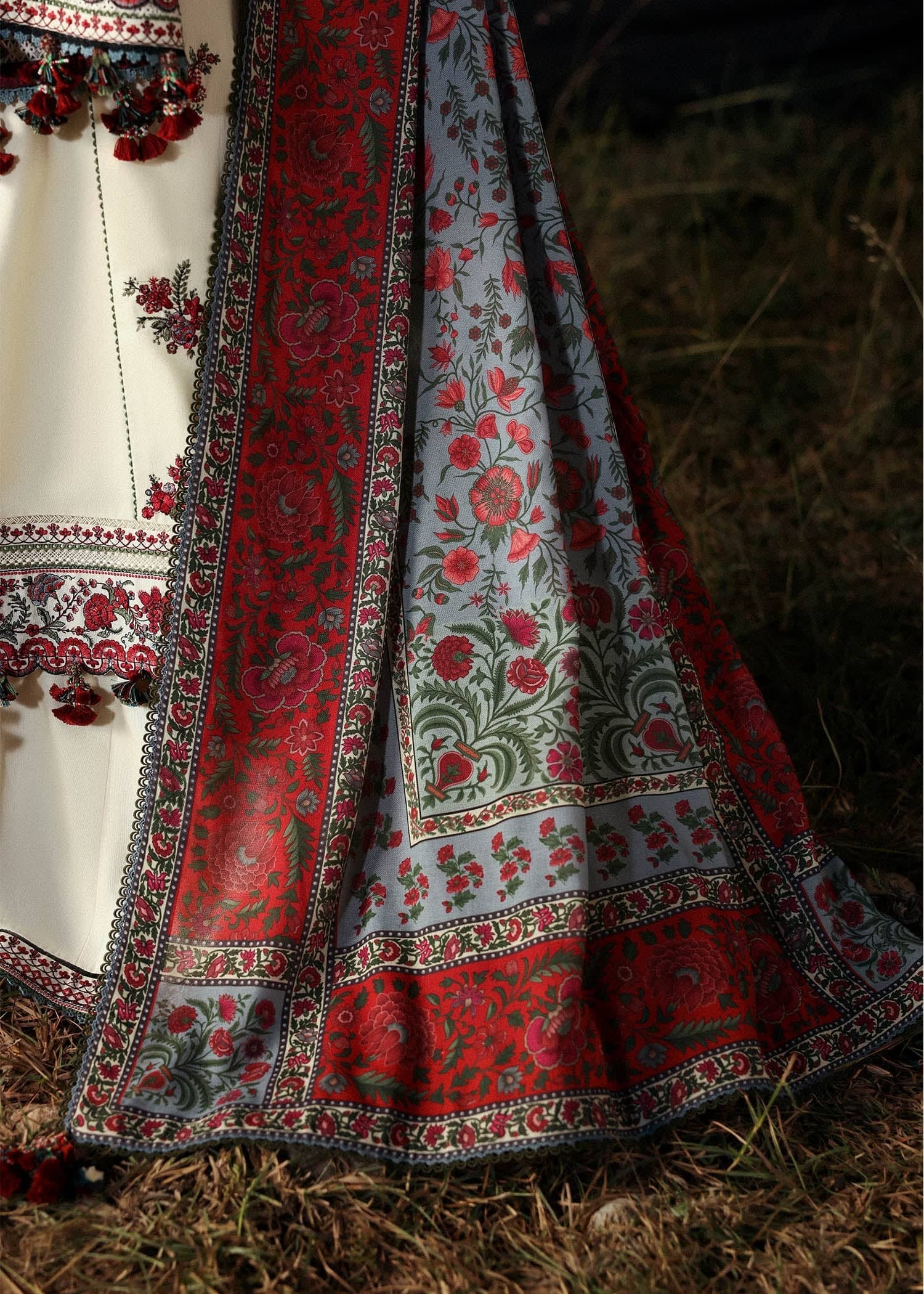 Hussain Rehar Khaddar Winter Pakistani Suits Restocked/Hussain Rehar Khaddar 25/Gulban