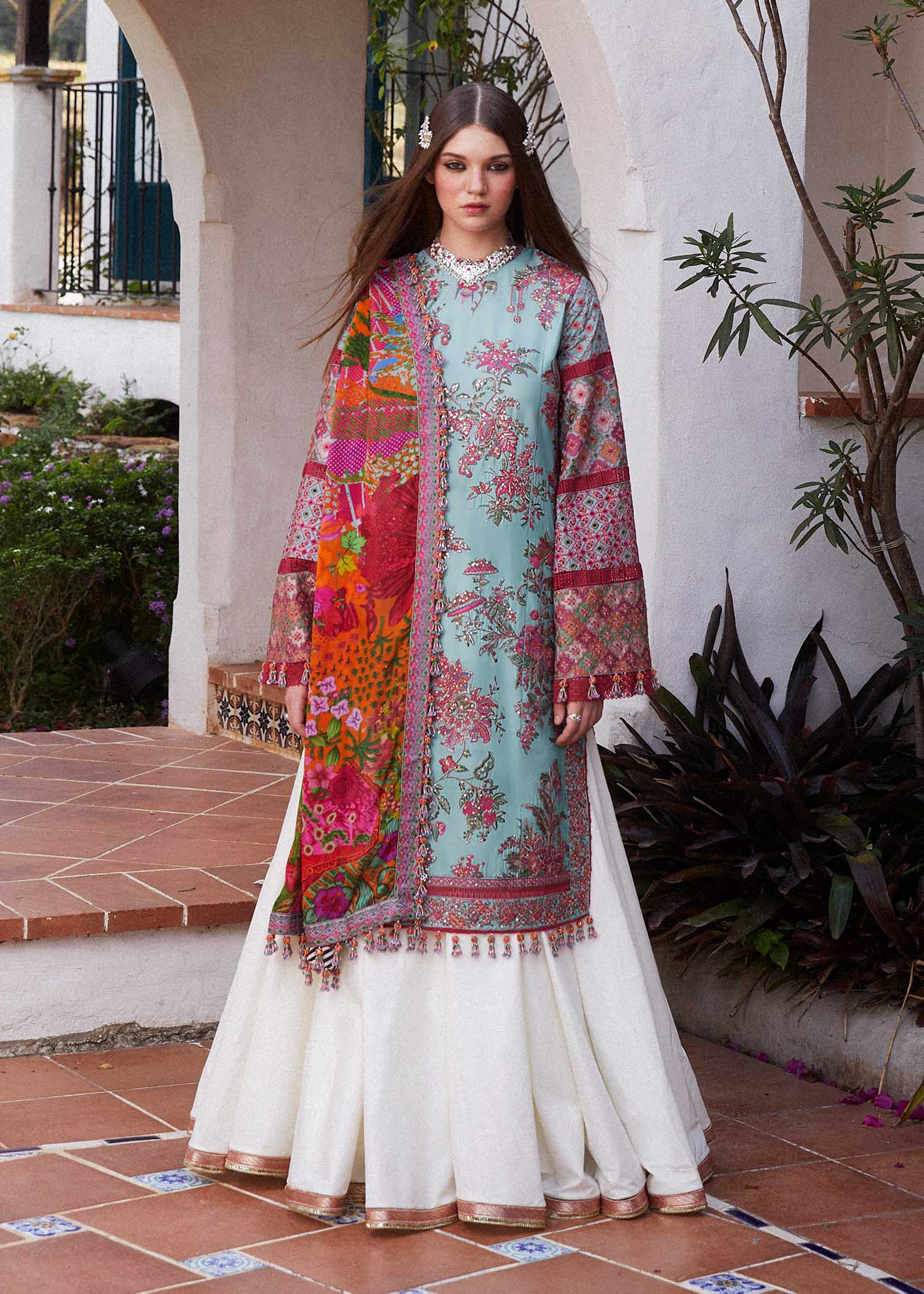 img_hussain_rehar_lawn_24_awwal_boutique