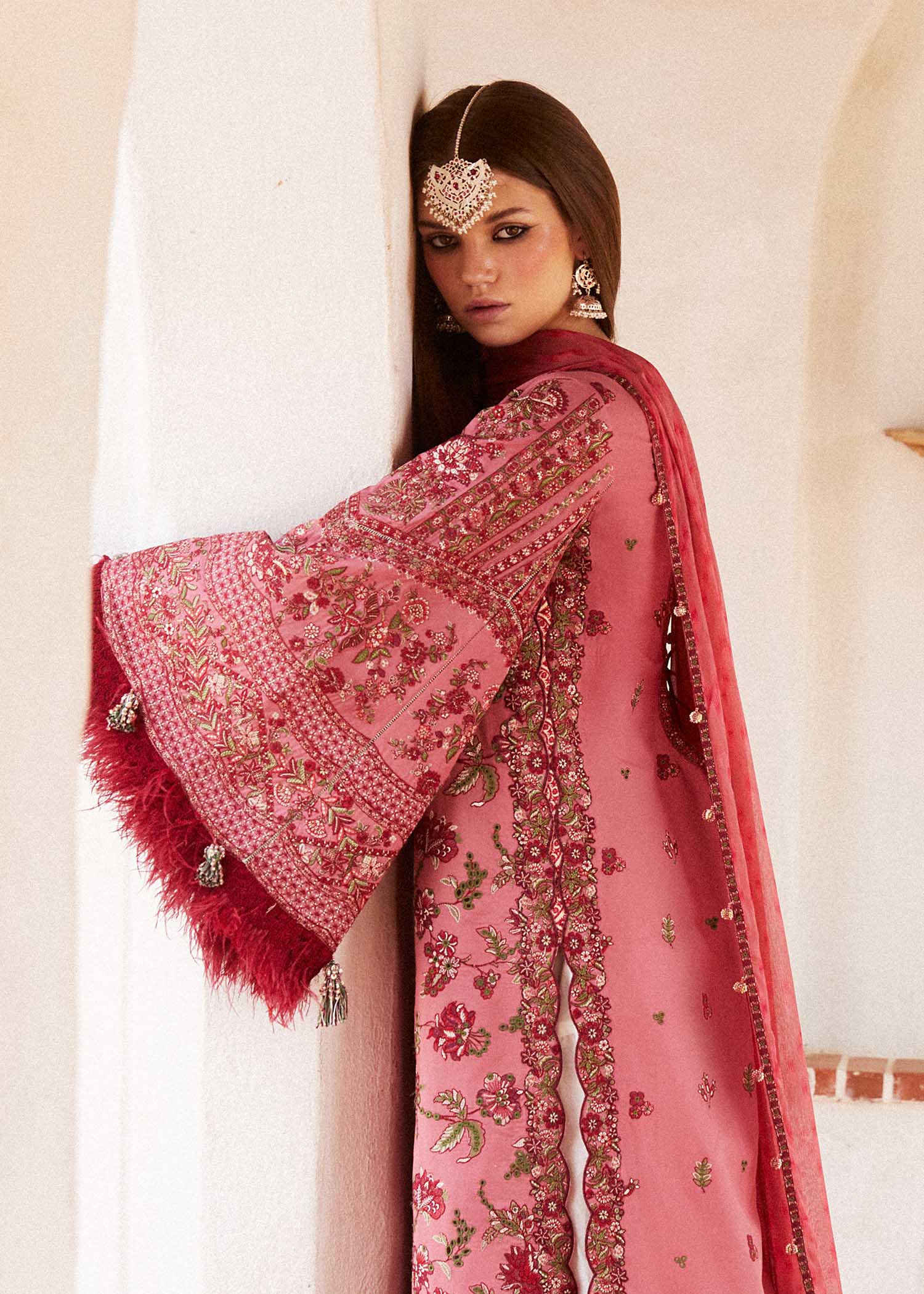 img_hussain_rehar_lawn_24_awwal_boutique