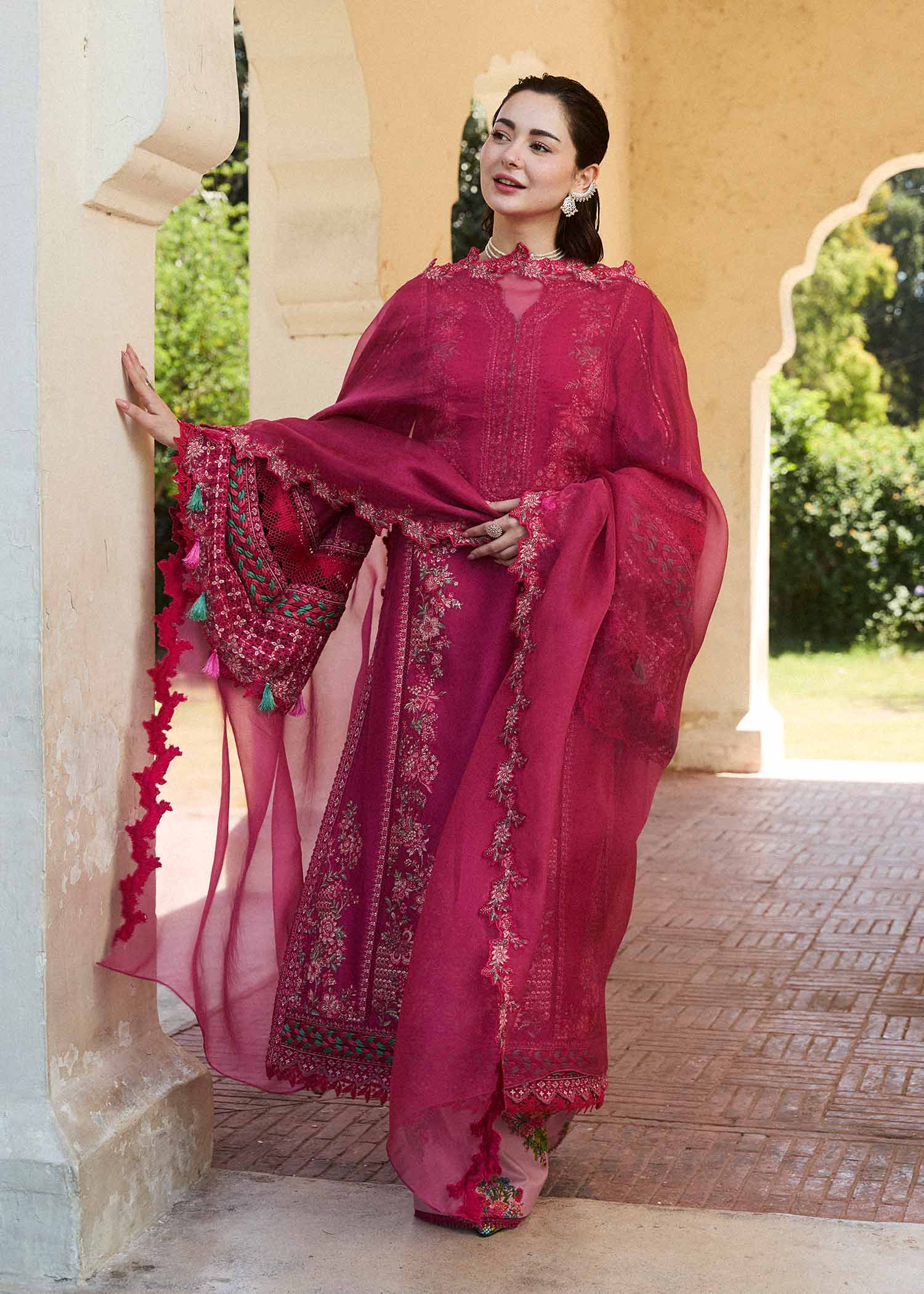 img_hussain_rehar_lawn_awwal_boutique