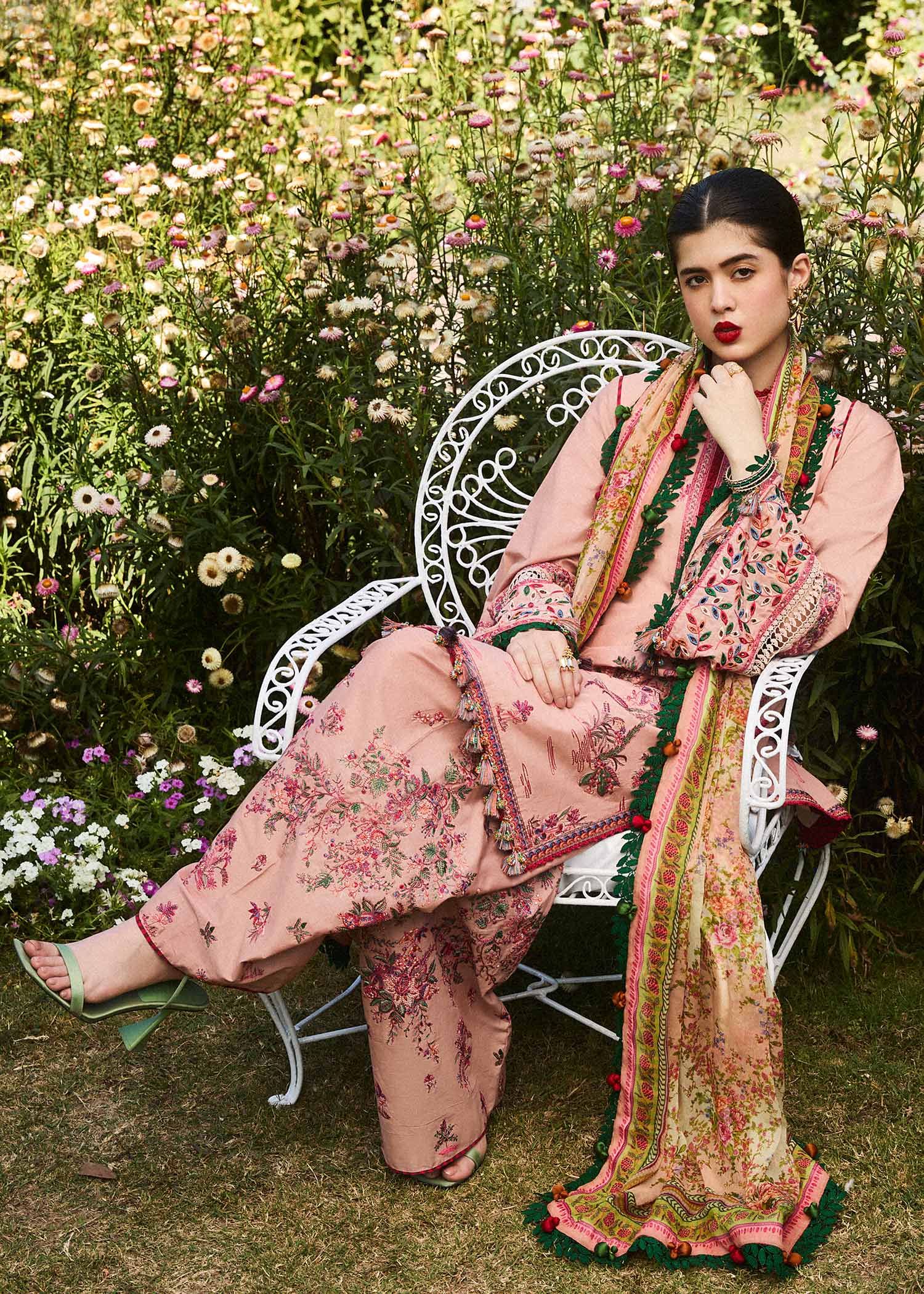 img_hussain_rehar_lawn_awwal_boutique
