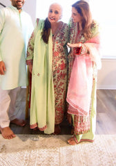 img_spotted_in_hussain_rehar_lawn_awwal_boutique