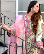 img_spotted_hussain_rehar_awwal_boutique