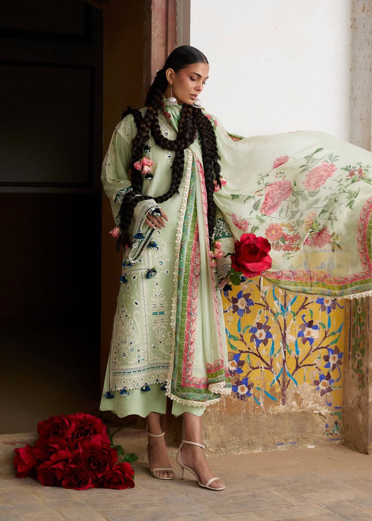 img_hussain_rehar_zan_awwal_boutique