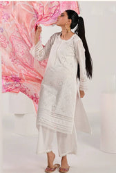 img_image_lawnkari_awwal_boutique