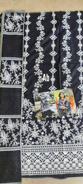 img_image_lawnkari_lawn_awwal_boutique