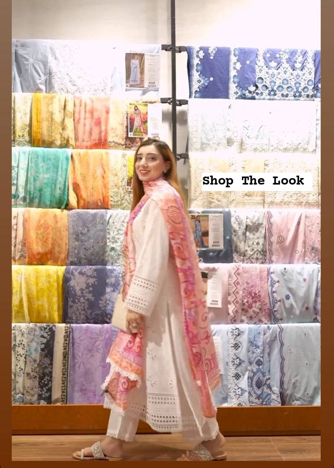 img_image_lawnkari_lawn_awwal_boutique