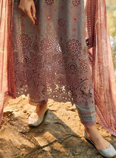 img_image_lawnkari_awwal_boutique