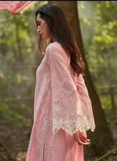 img_image_lawnkari_awwal_boutique