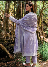img_image_lawnkari_awwal_boutique