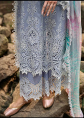 img_image_lawnkari_awwal_boutique