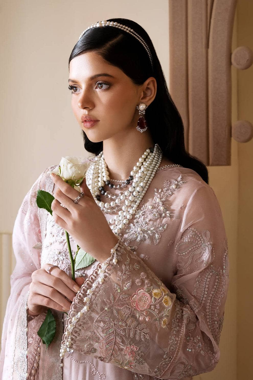 img_muse_by_serene_imrozia_chiffon_awwal_boutique