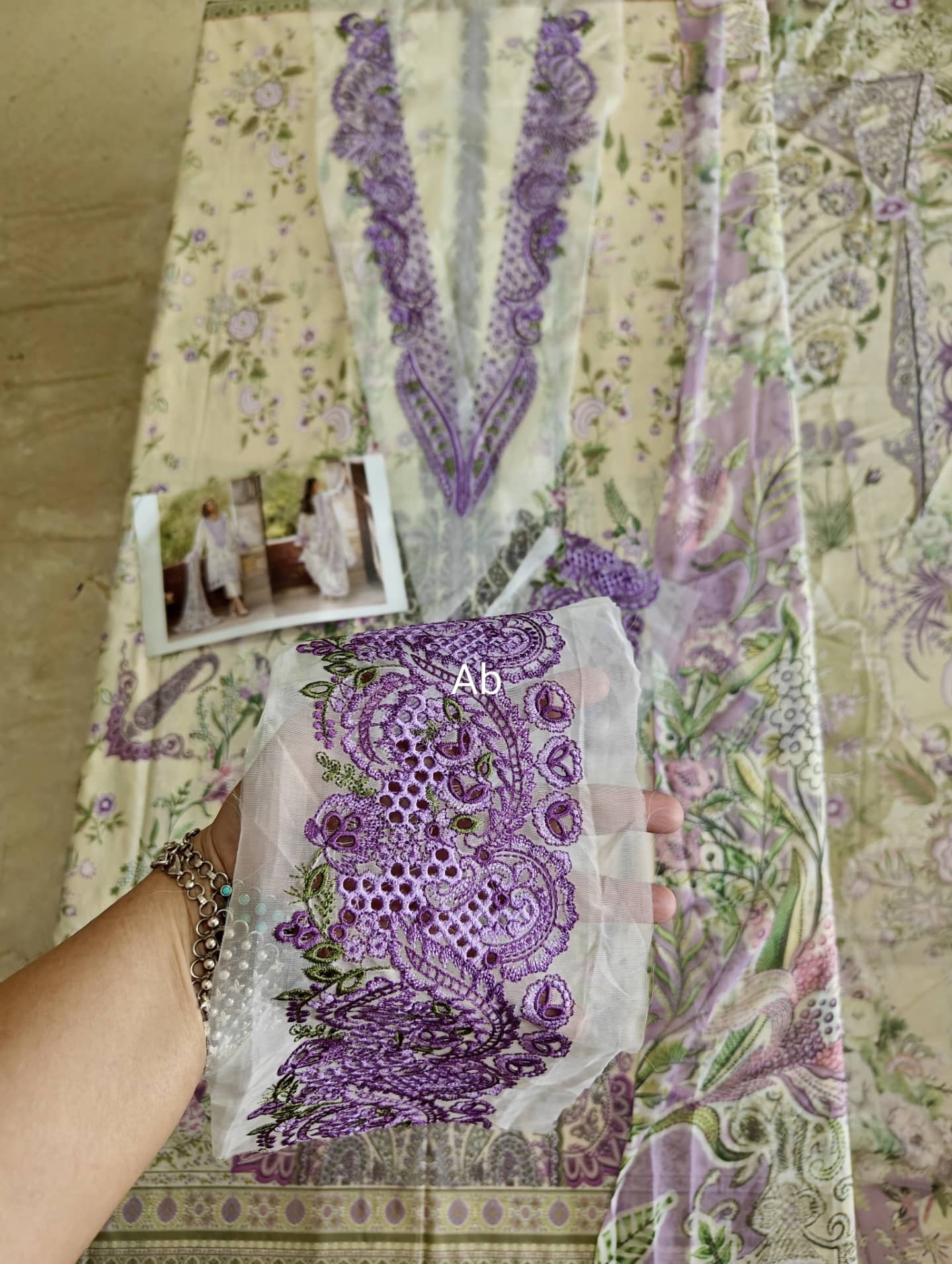 Open Pic/Jade Bliss Lawn 26/Trending Casuals