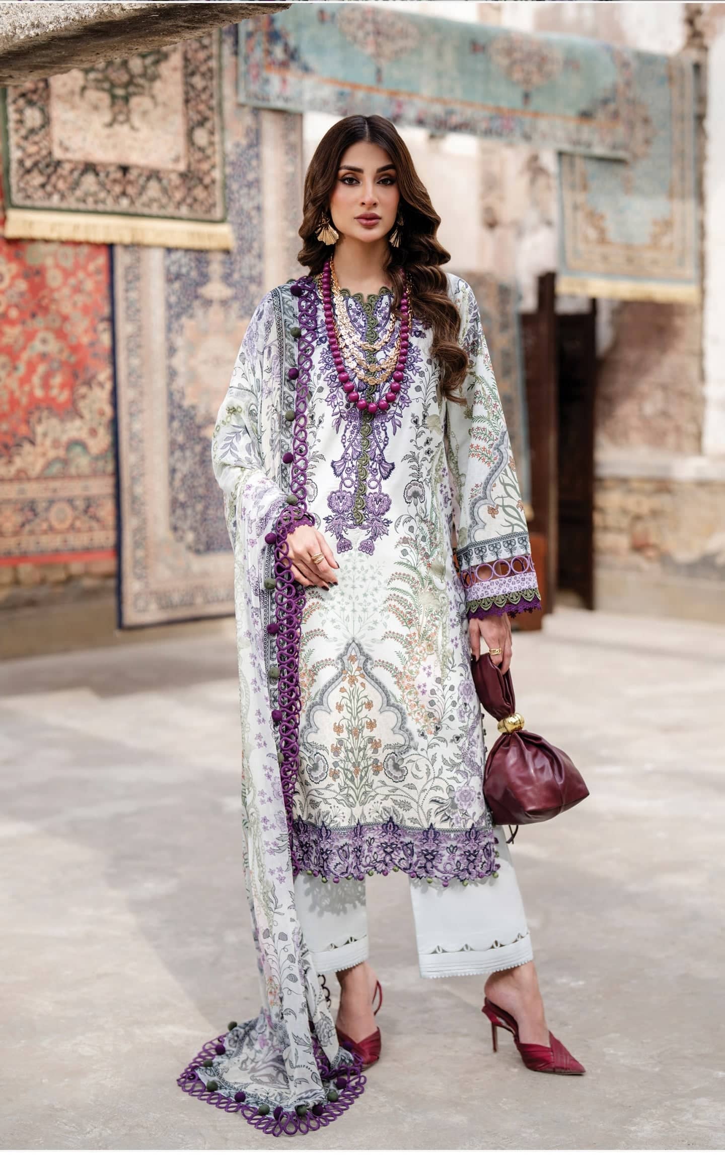 img_jade_bliss_lawn_26_awwal_boutique