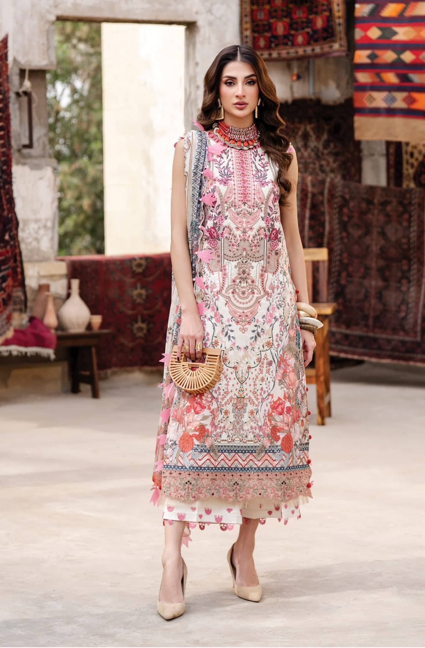 img_jade_bliss_lawn_26_awwal_boutique