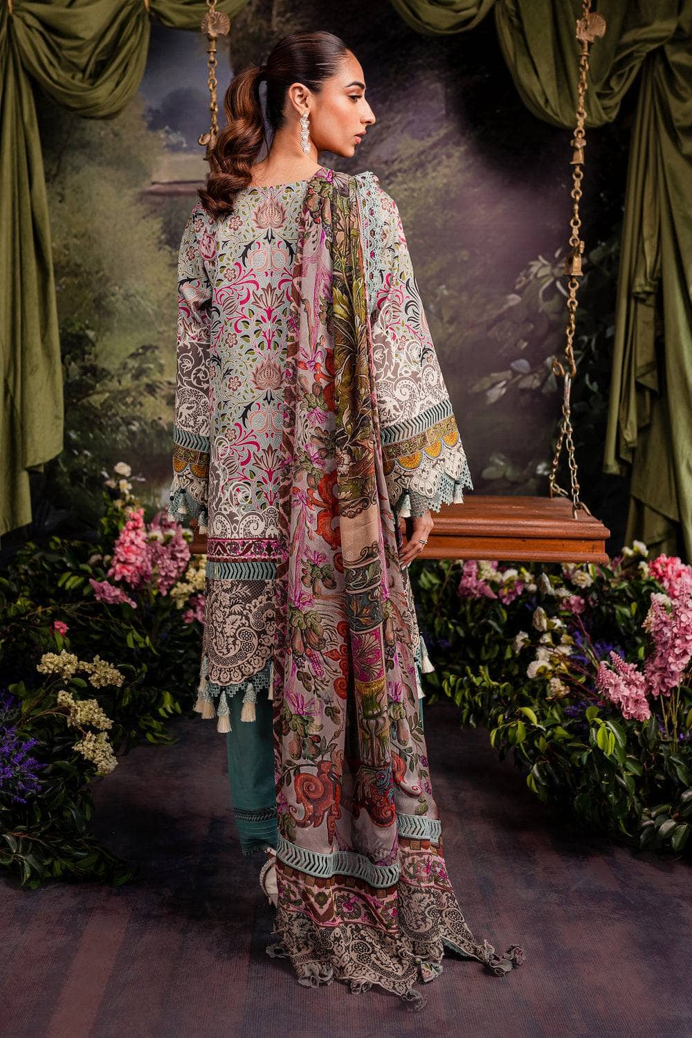 img_jade_tropical_premium_awwal_boutique