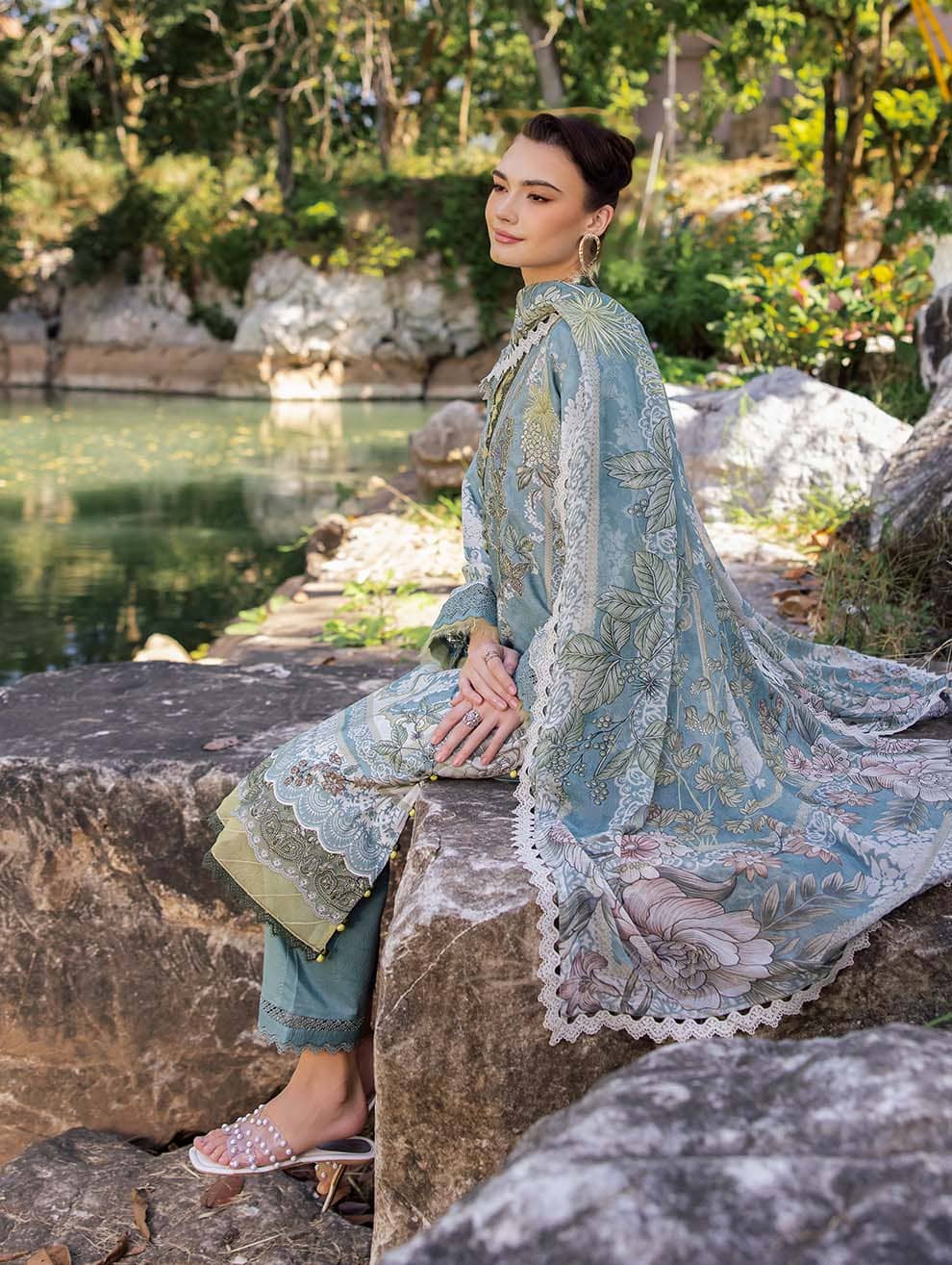 img_jade_bliss_lawn_awwal_boutique