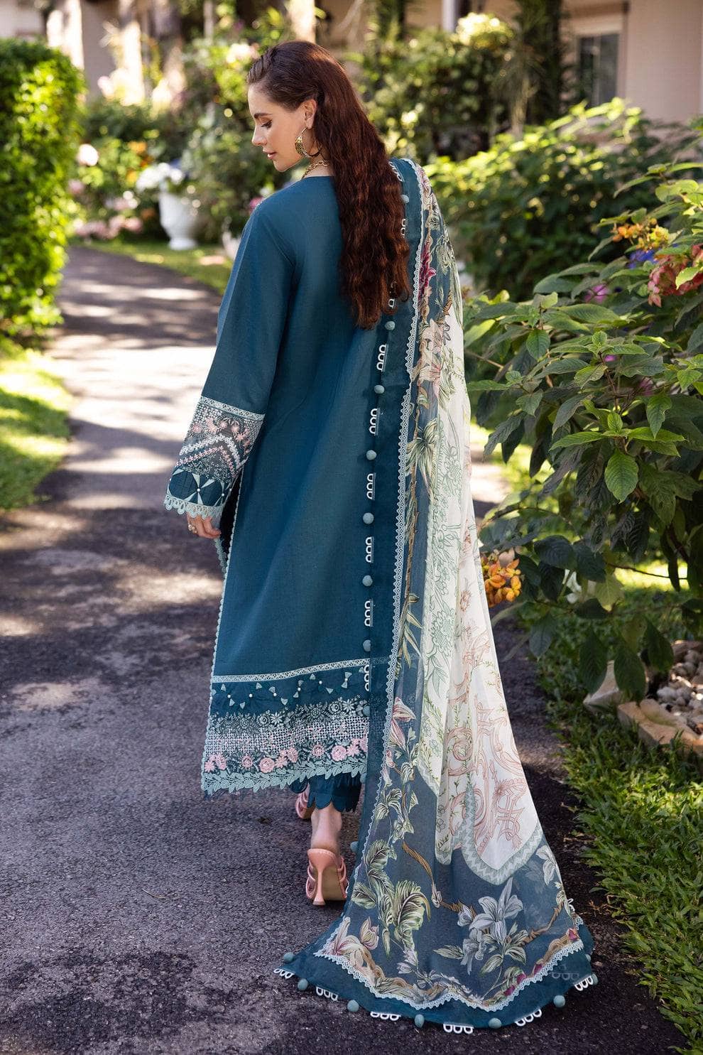 img_jade_le_premier_awwal_boutique