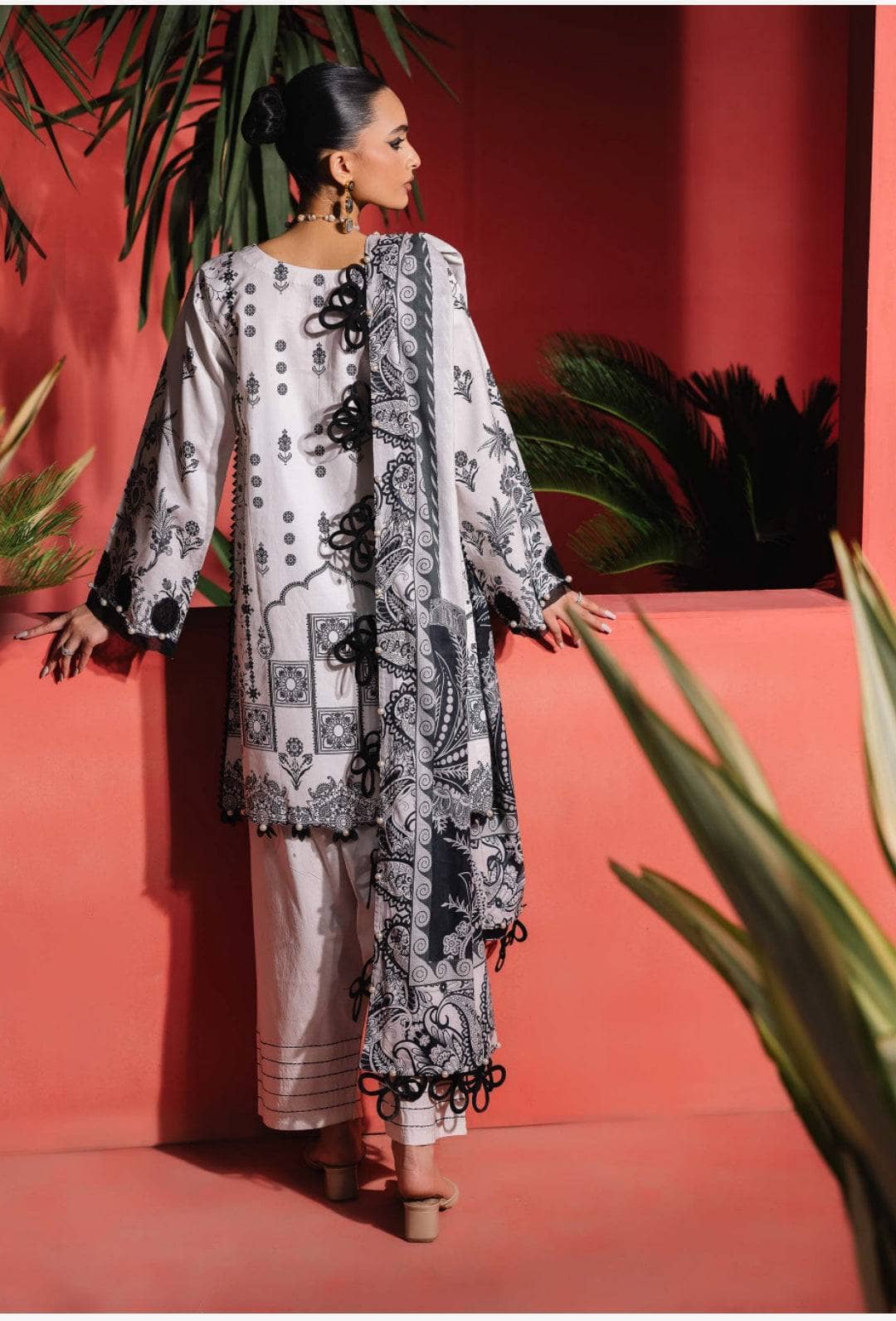 Jade Urbane Embroideried