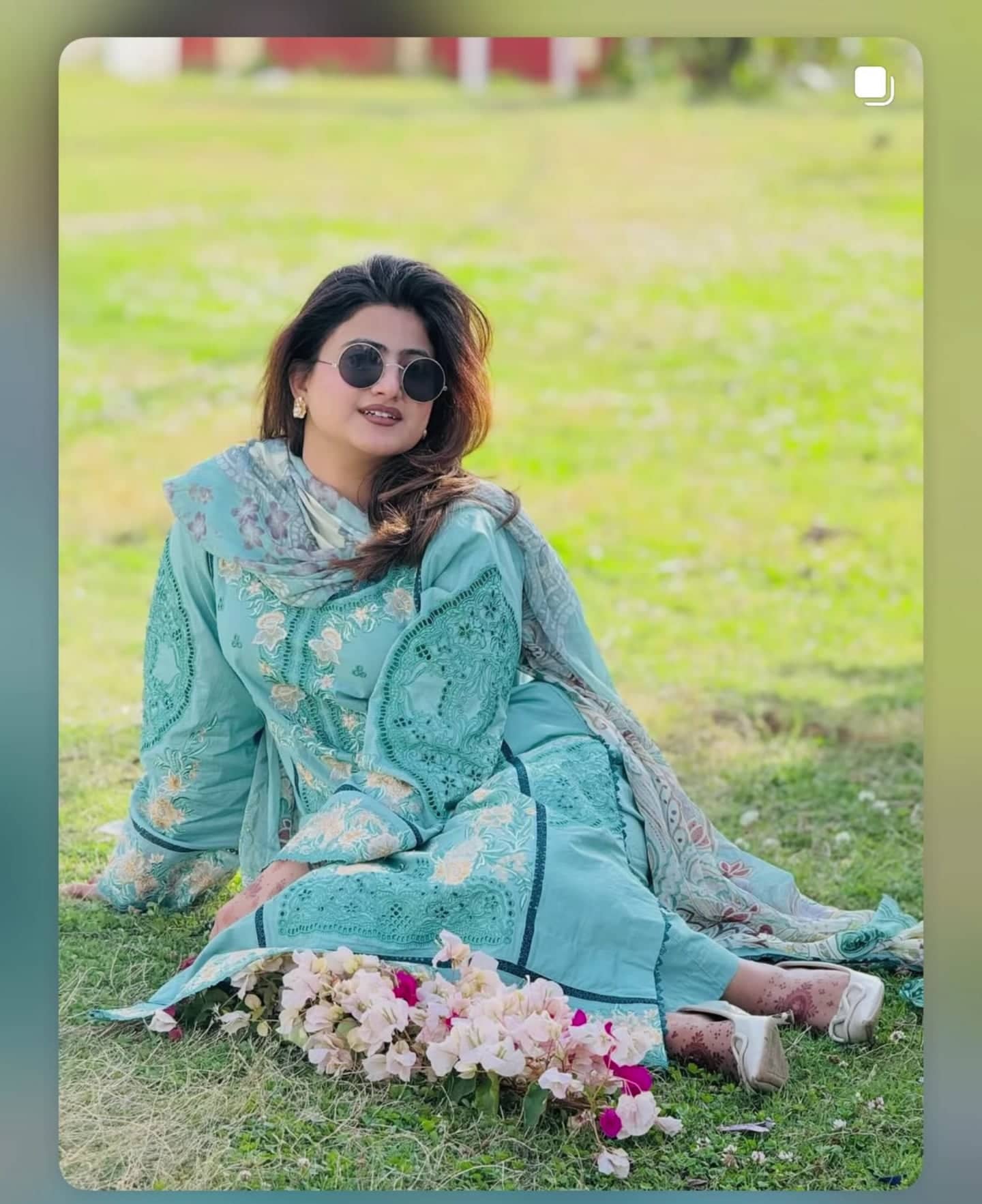 img_jade_ombre_lawn_awwal_boutique