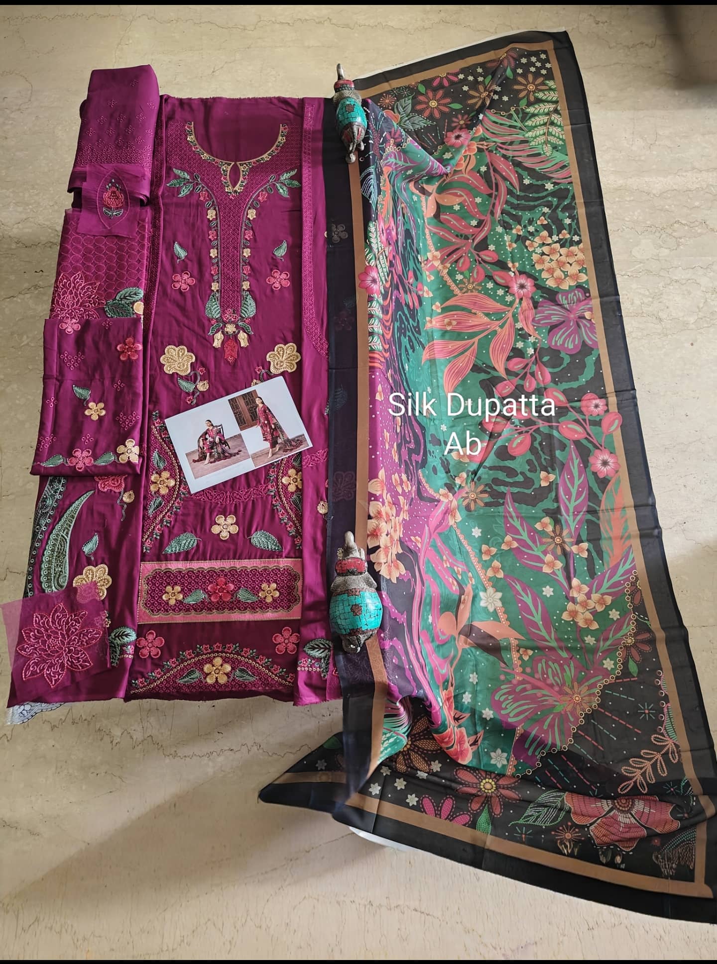 img_jazmin_lawn_awwal_boutique