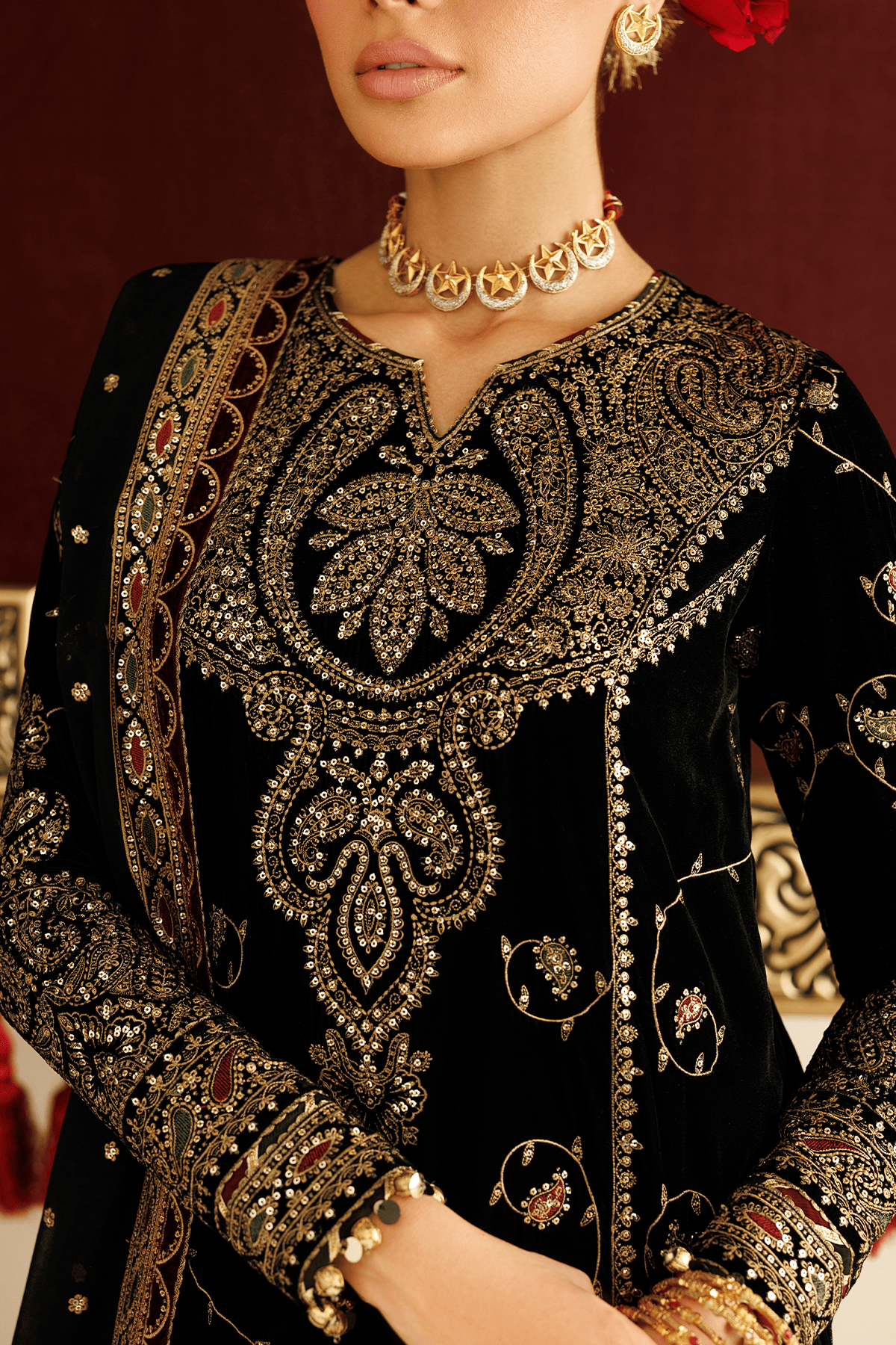 img_jazmin_velvet_awwal_boutique