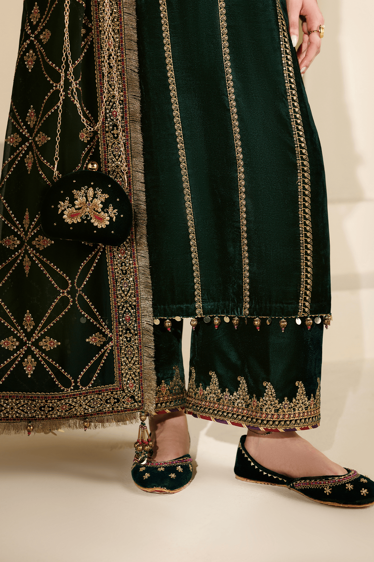 Jazmin Chandni/Royal Pure Velvet Wedding/CVF26-D07