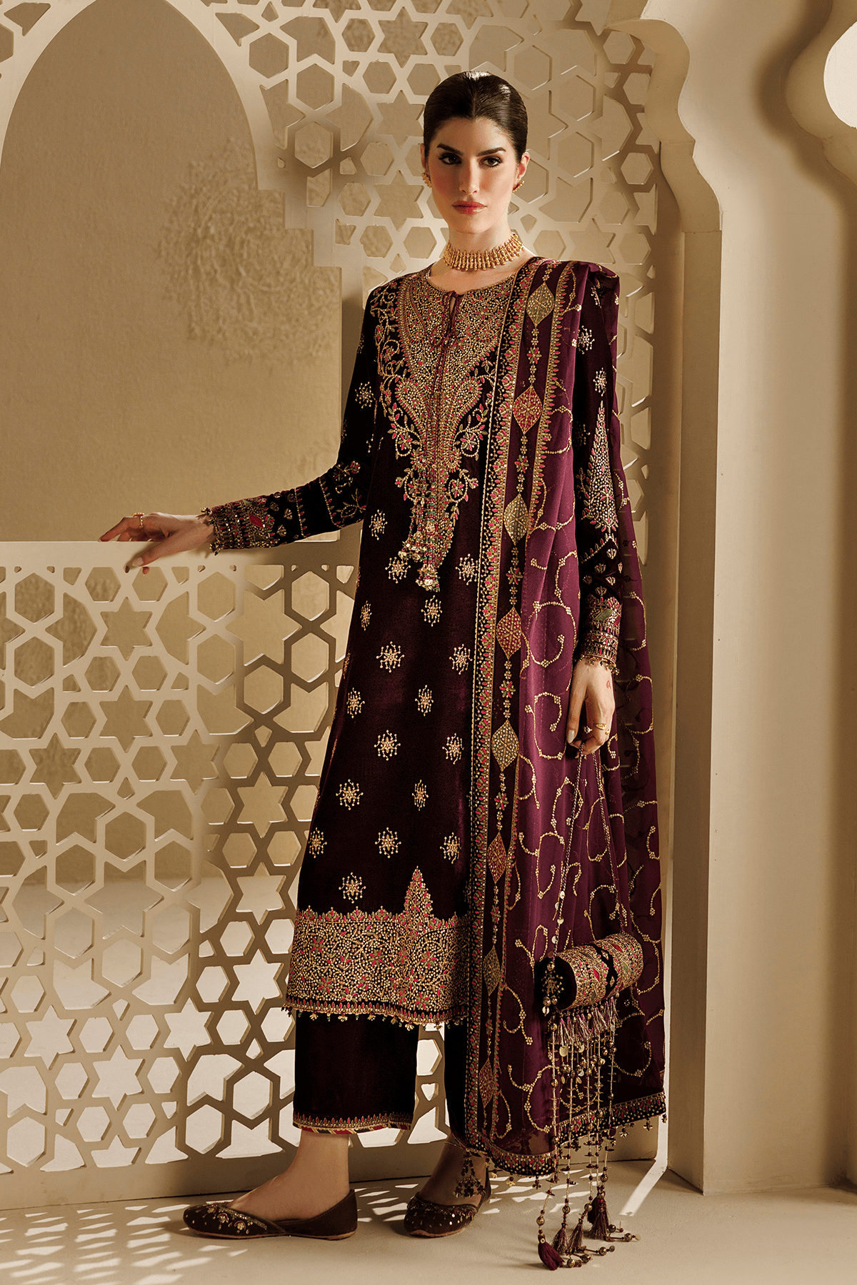 img_jazmin_velvet_awwal_boutique