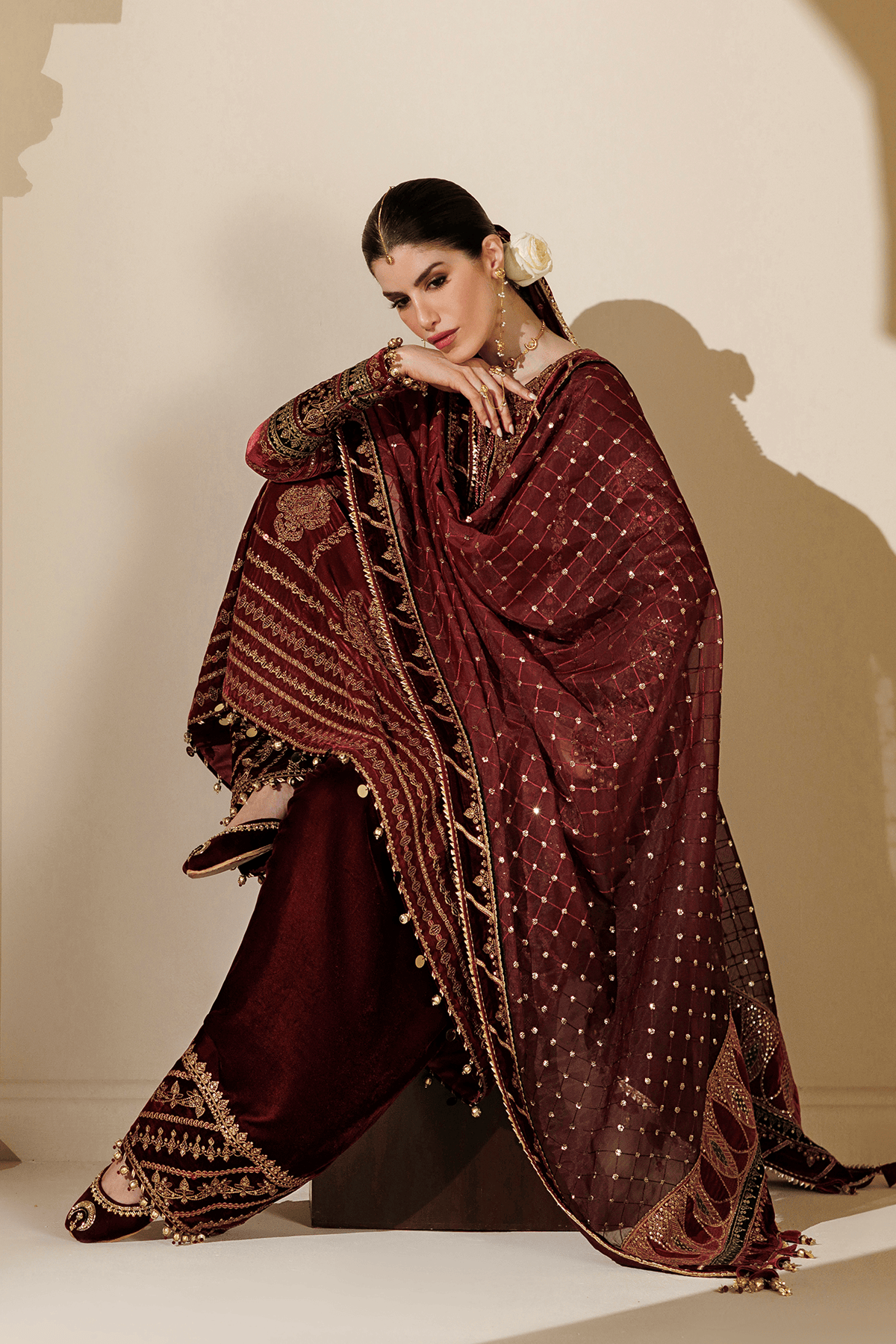 img_jazmin_velvet_awwal_boutique