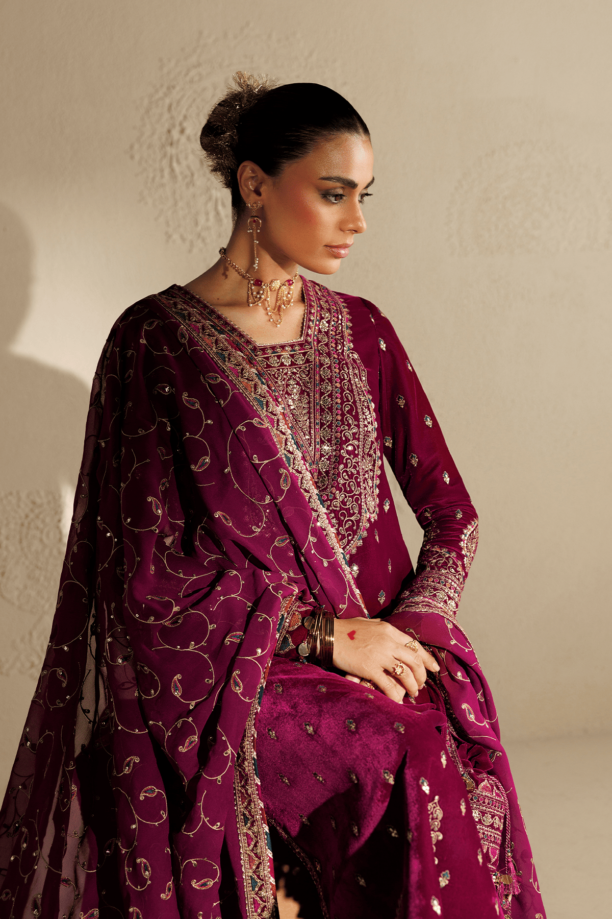 img_jazmin_velvet_awwal_boutique
