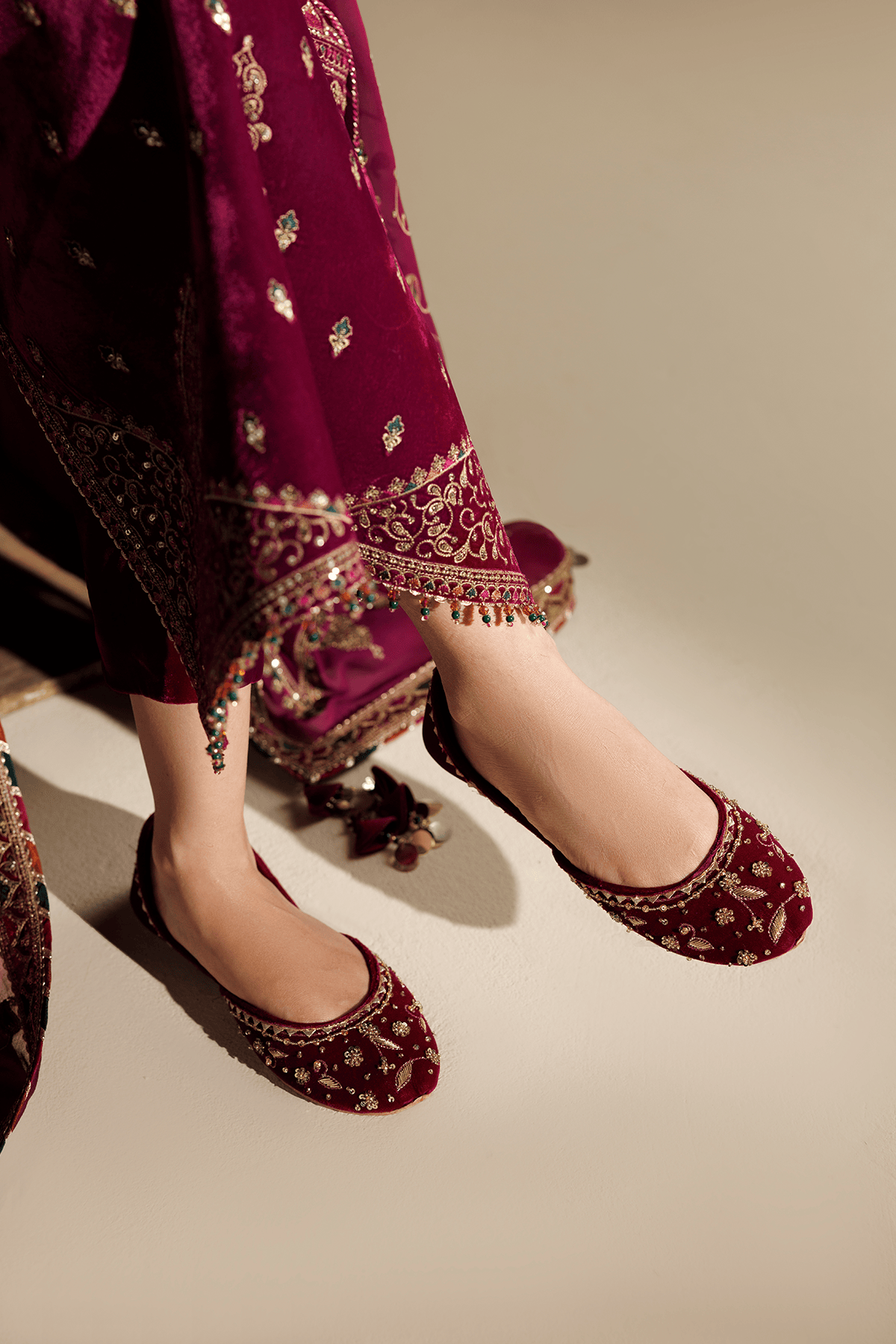img_jazmin_velvet_awwal_boutique