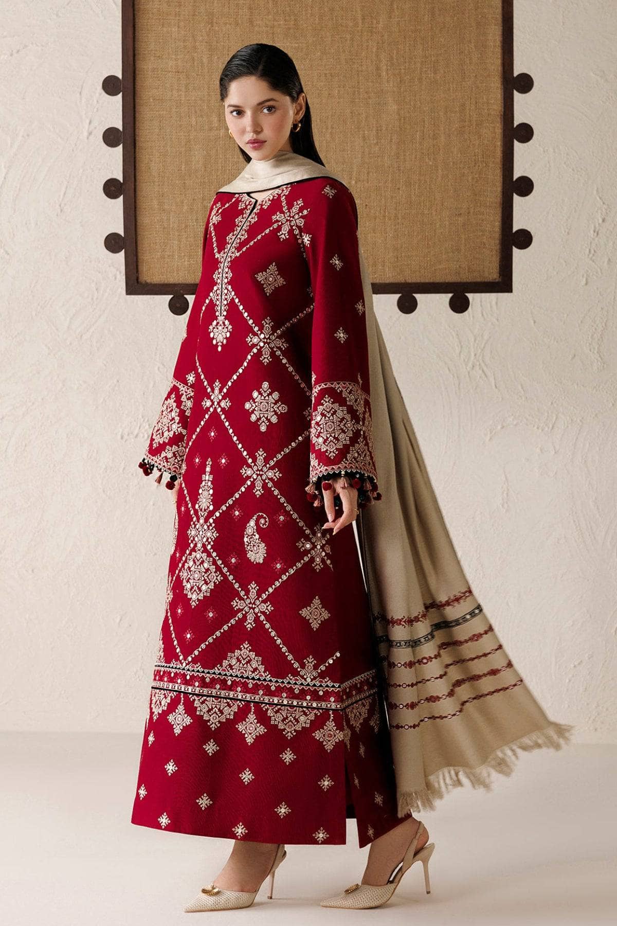 Jazmin Winter Luxury 26/Exclusive/EMBROIDERED PREMIUM KHADDAR UW-0284