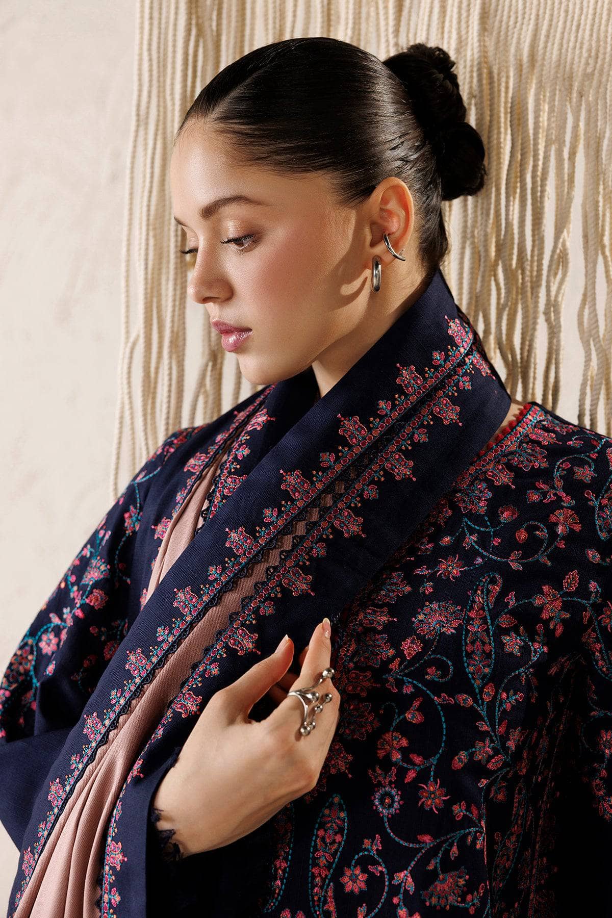 Jazmin Winter Luxury 26/Exclusive/EMBROIDERED PREMIUM KHADDAR UW-0290