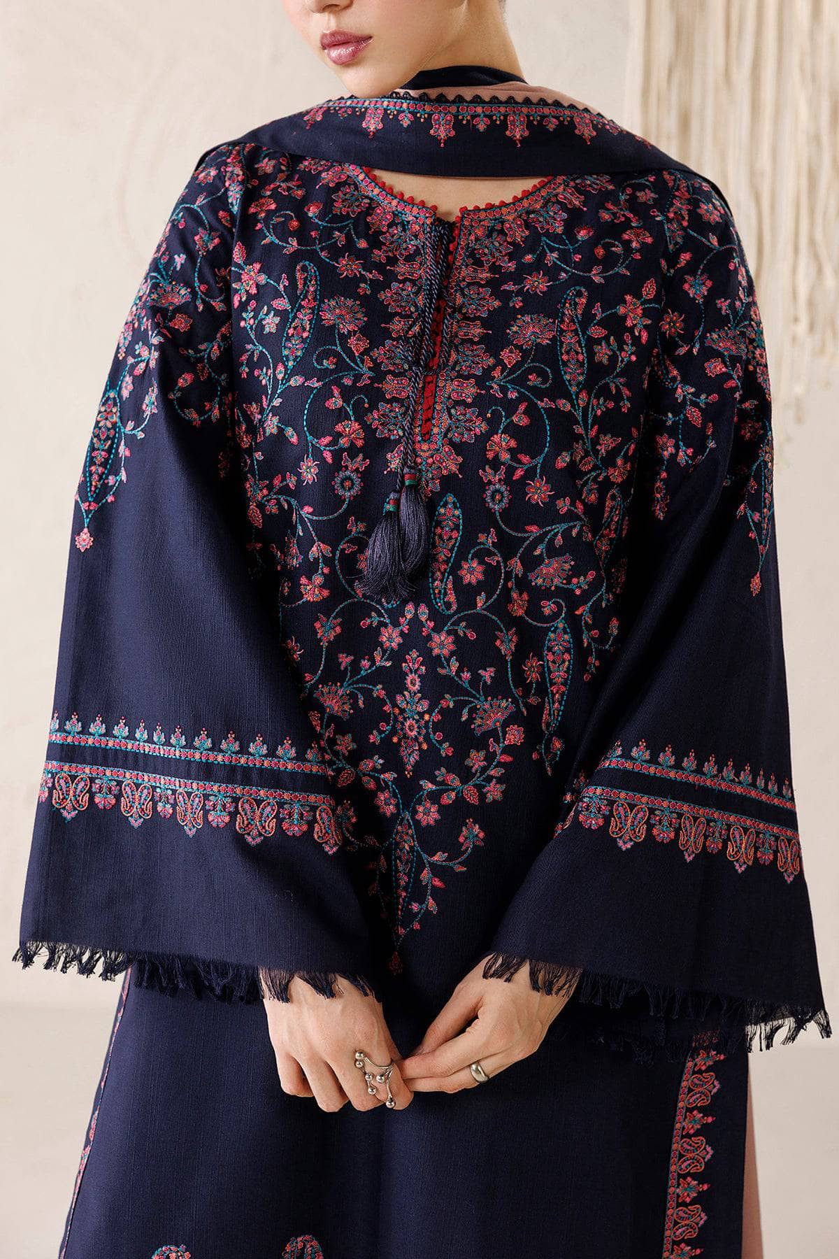 Jazmin Winter Luxury 26/Exclusive/EMBROIDERED PREMIUM KHADDAR UW-0290
