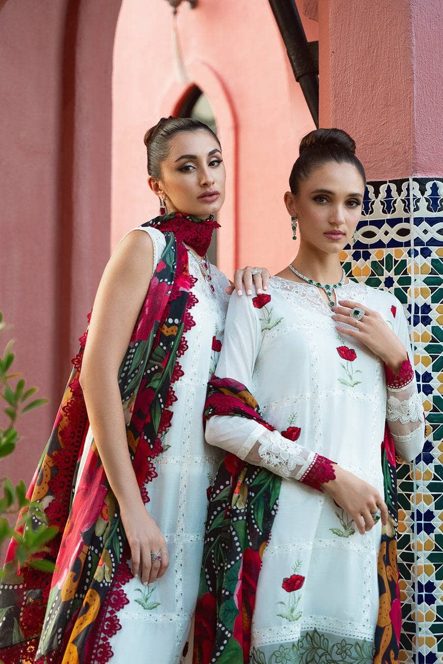 img_saira_rizwan_lawn_awwal_boutique