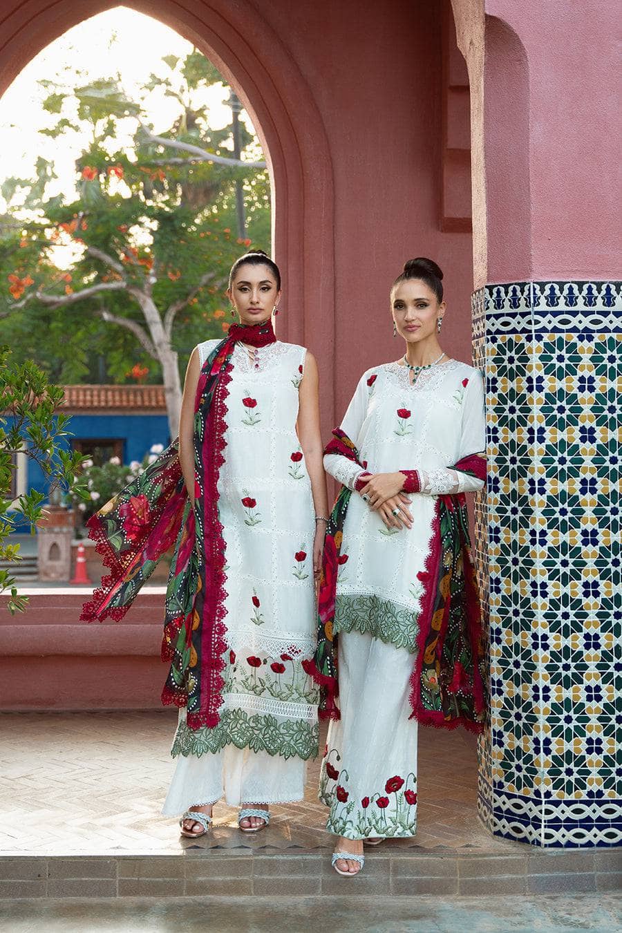 img_saira_rizwan_lawn_awwal_boutique