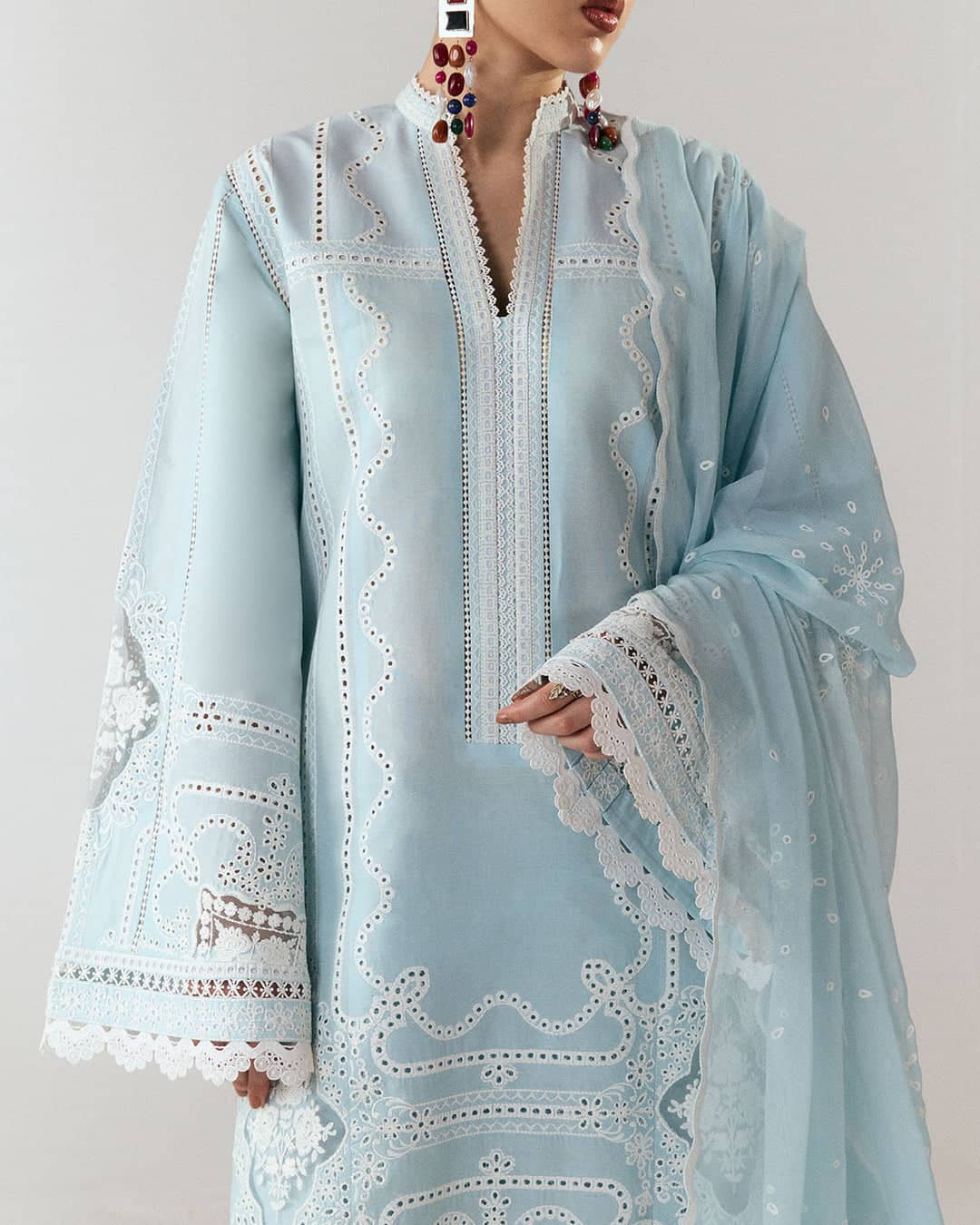img_jugnu_lahore_vol3_awwal_boutique