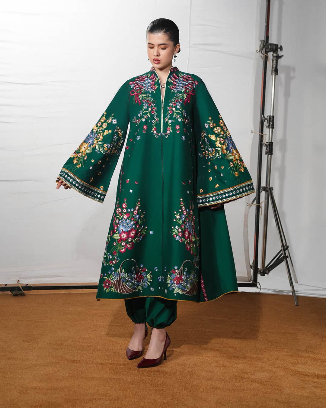 Restocked/Jugnu Lahore Lawn/Bahri/Bezan/Green