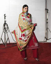 img_jugnu_lahore_lawn_awwal_boutique