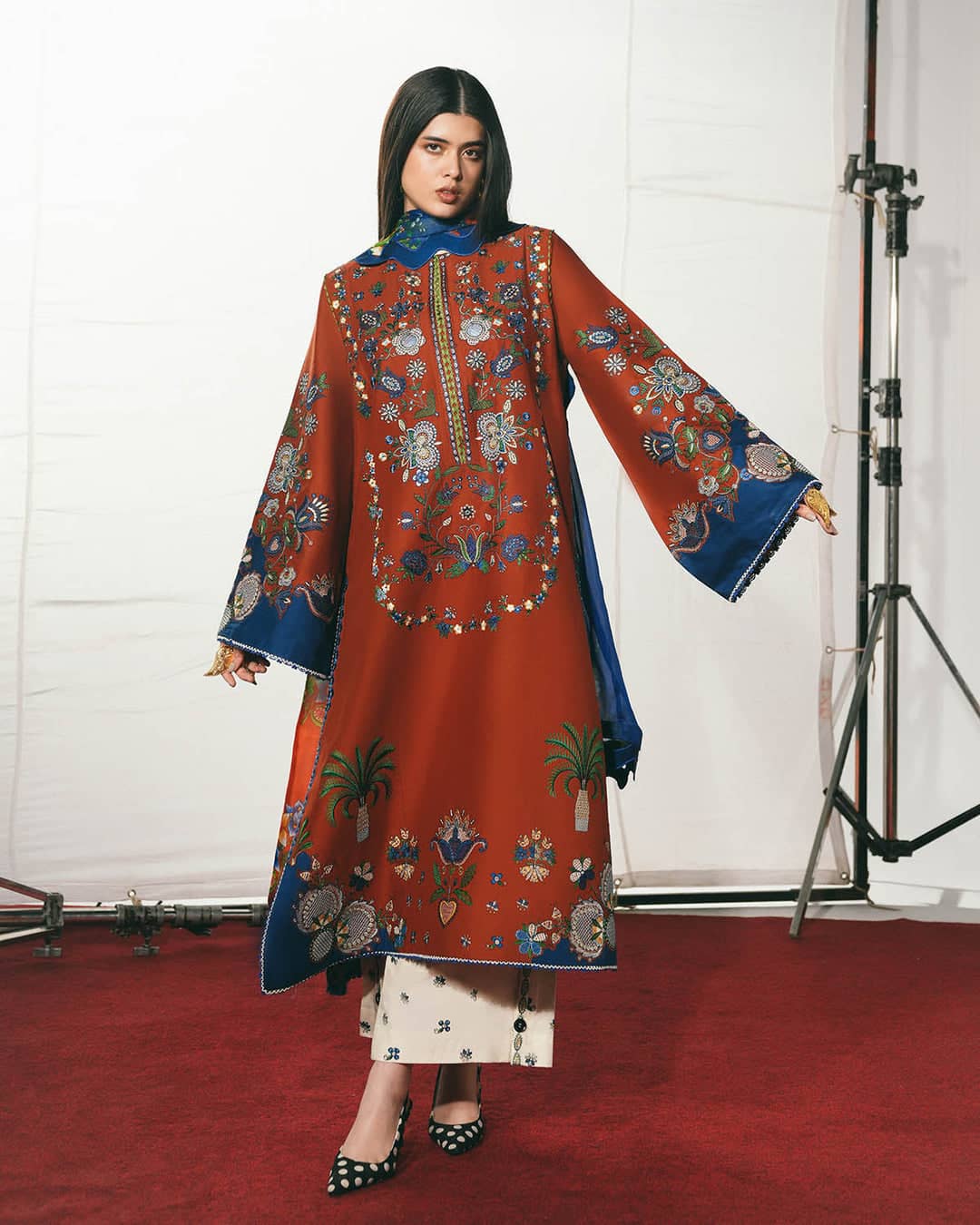 Restocked/Jugnu Lahore Lawn/Tahmi/Rust-Ivory
