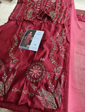img_hussain_rehar_jugnu_awwal_boutique