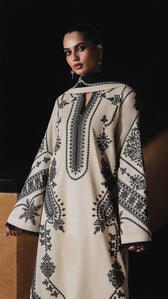 Jugnu Lahore/Karandi/Nigah/Ivory & Black