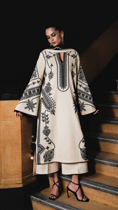 Jugnu Lahore/Karandi/Nigah/Ivory & Black