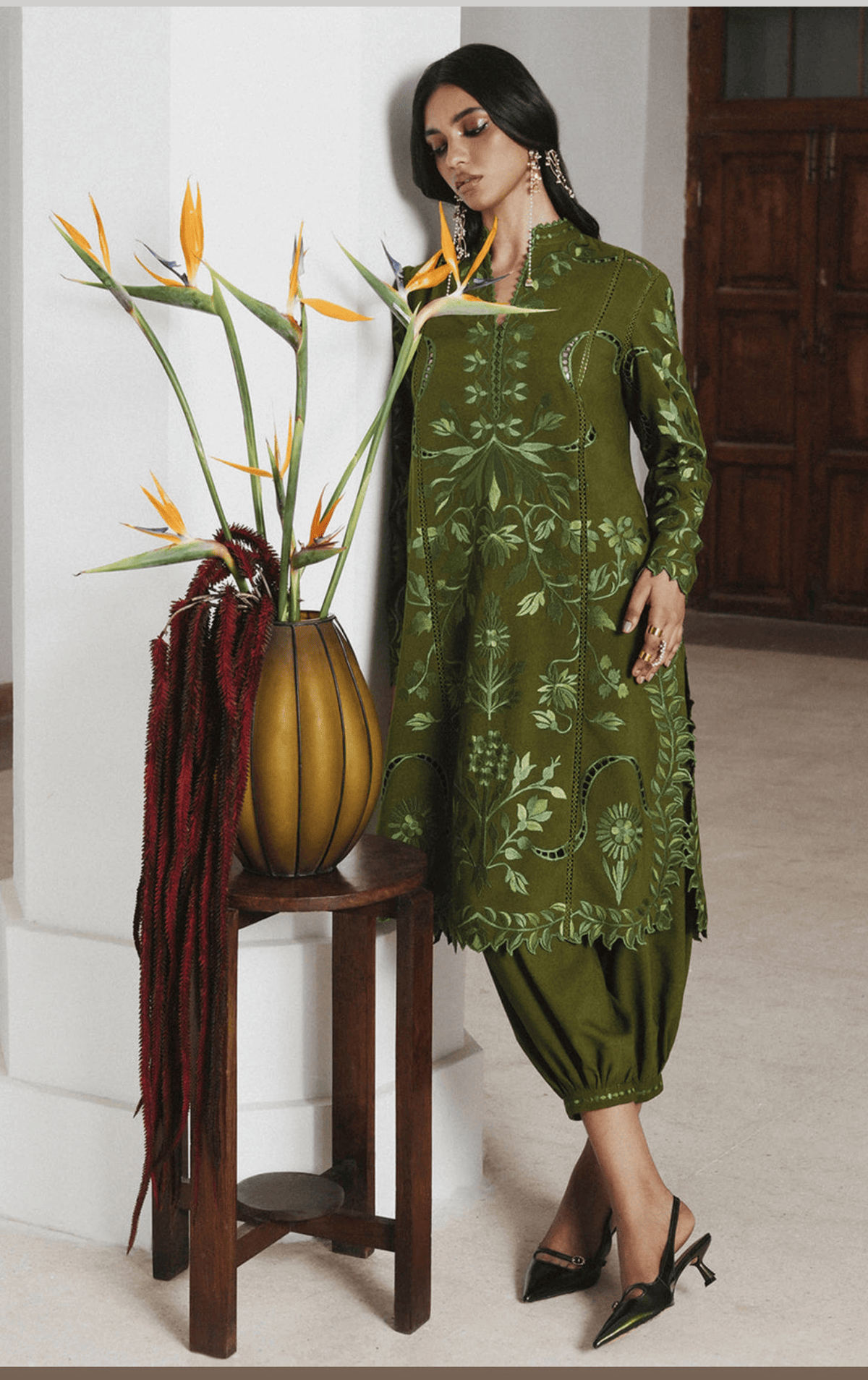 Jugnu Lahore/Karandi/Zinia/Olive Green