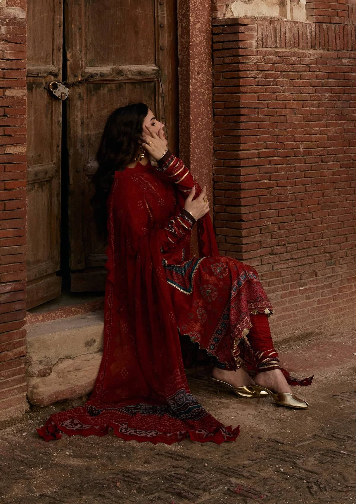 Kahf Aangan Luxury Casuals/1A/Surekh Noor