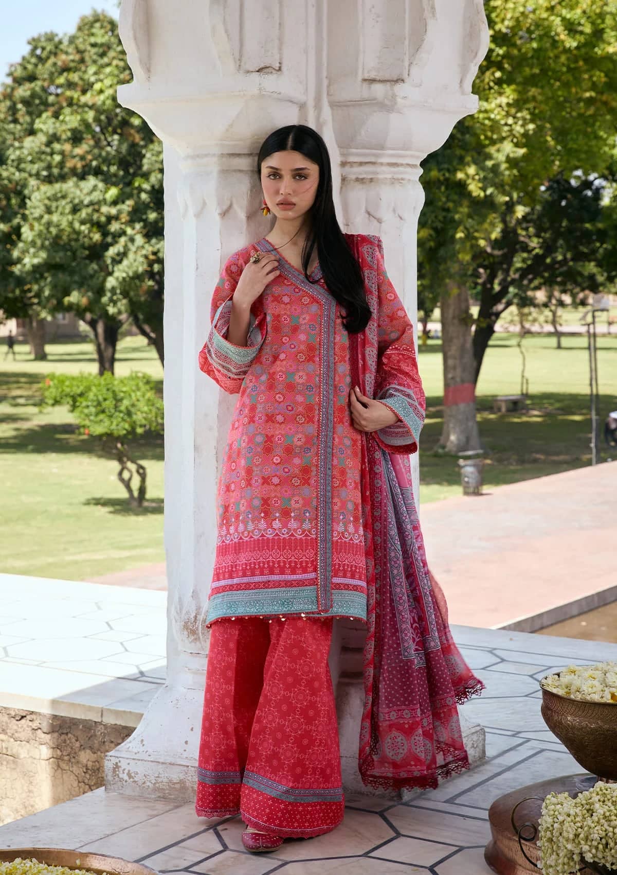 img_kahf_lawn_awwal_boutique