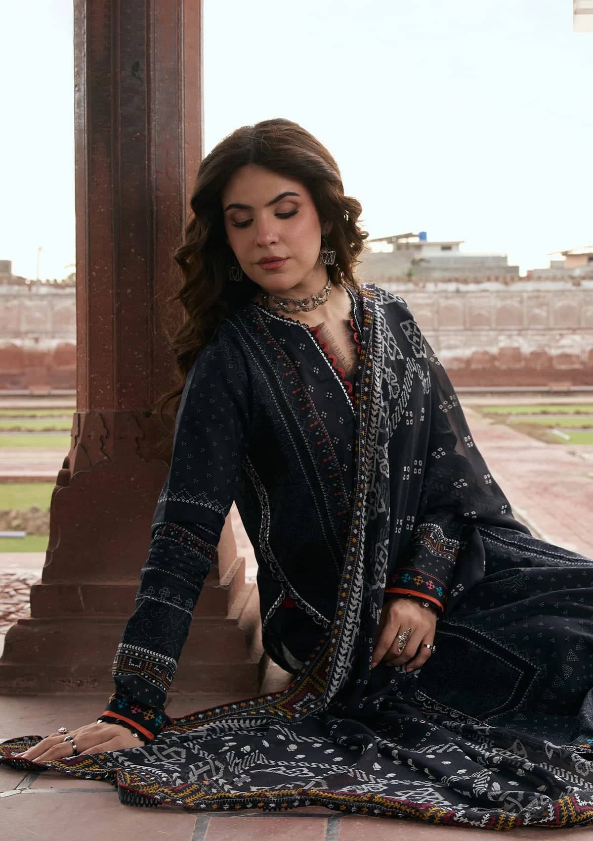 img_kahf_lawn_awwal_boutique