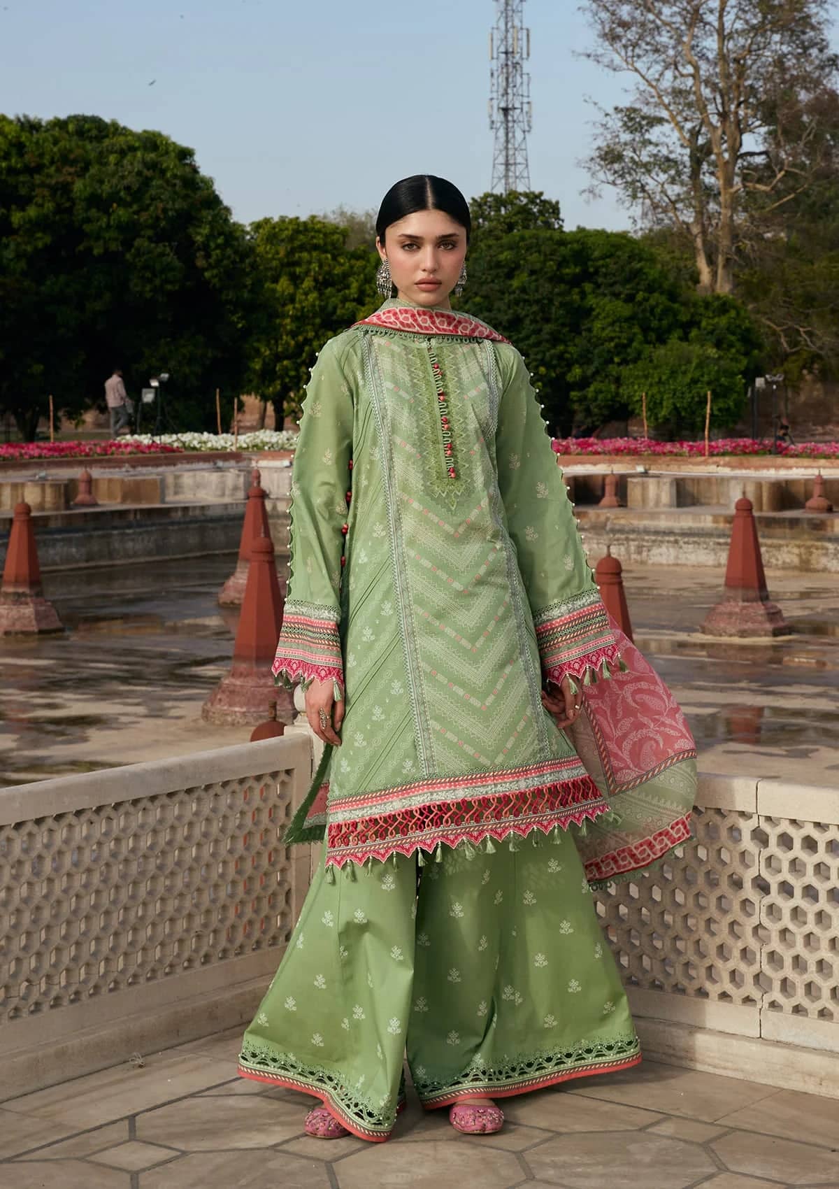 Kahf Aangan Luxury Casuals/6B-Gul Bahar